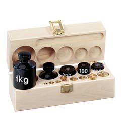 Gewichtenset C met 13 metalen gewichten (1 g - 1 kg)