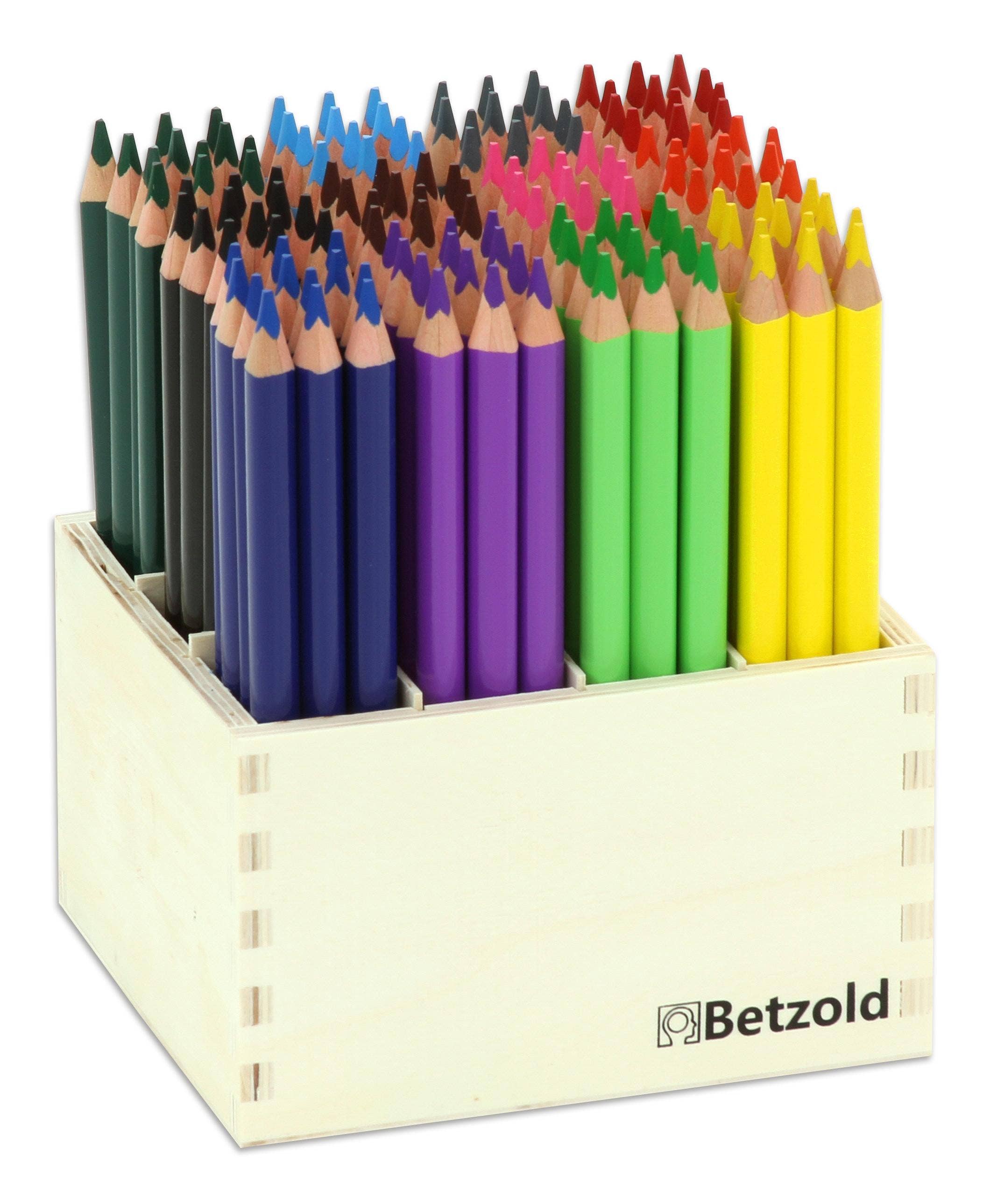 145 potloden in een houten standaard