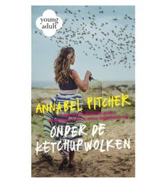 Onder de ketchupwolken