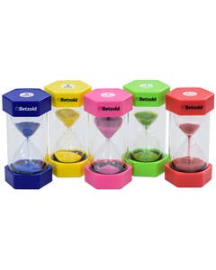 Set zandlopers 1,2,3,5 minuten en 30 sec.