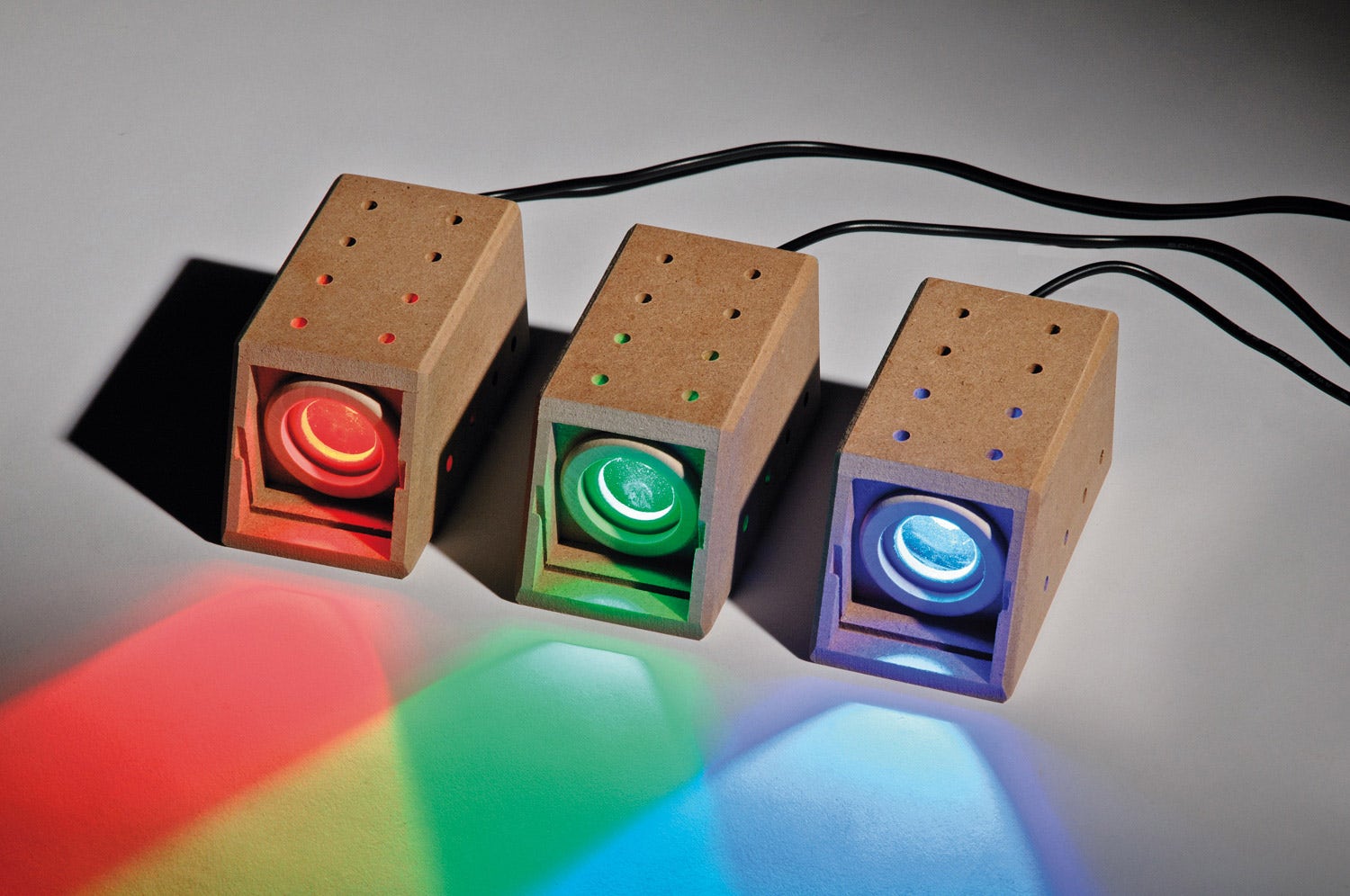 RGB gekleurde lampen voor optische experimenten